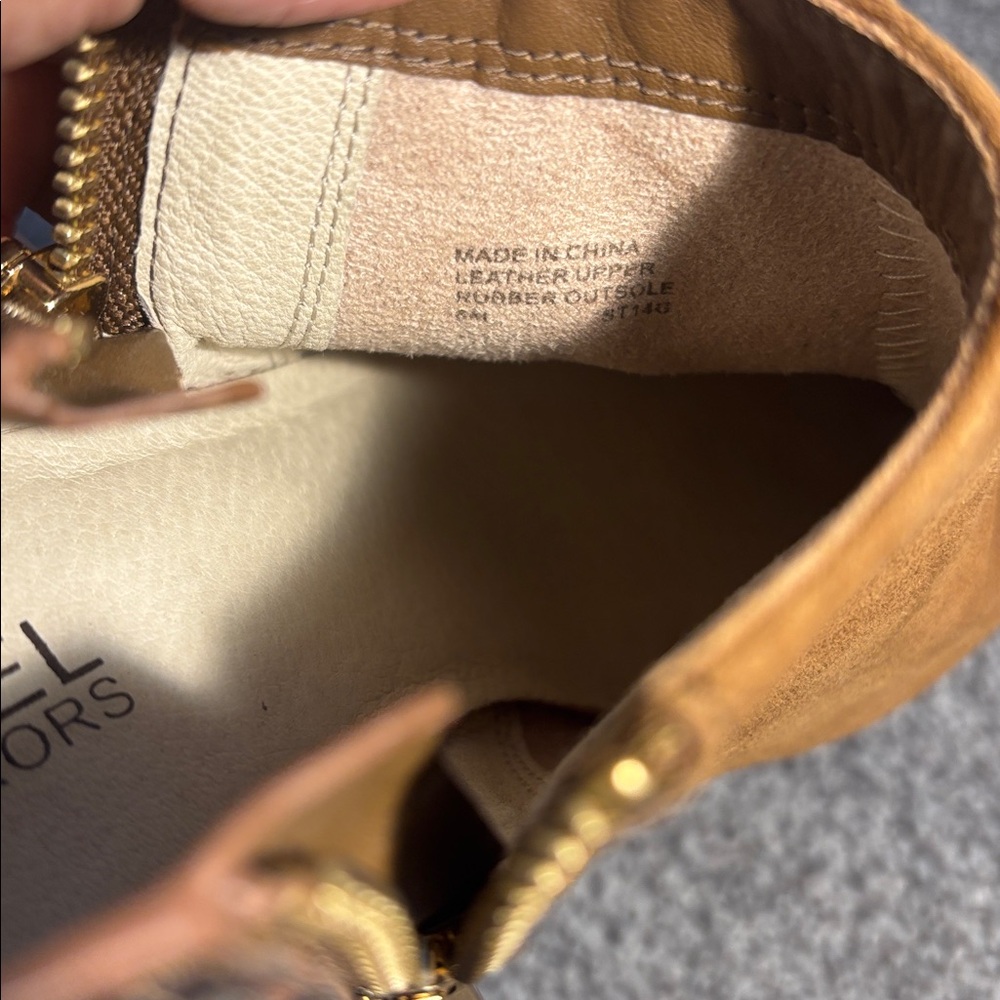 Michael Kors Chestnut Suede Pointed Toe Ankle Booties w/ Snakeskin Heel size 6M - Picture 7 of 10